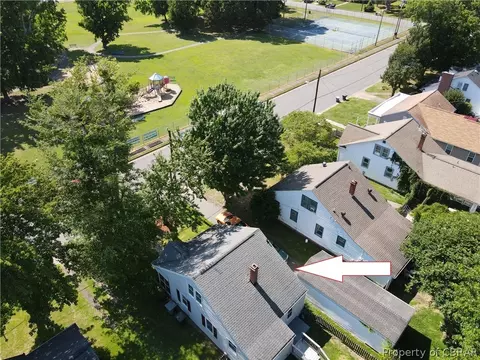 310 Cherokee Rd, Hampton, VA 23661 photo 4