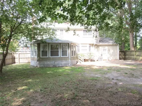 106 Parsonage Ln, Hampton, VA 23669 photo 4