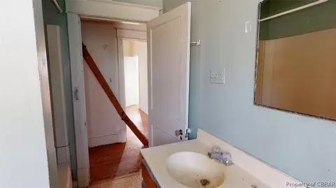 240 E Main St, Waverly, VA 23890 photo 34