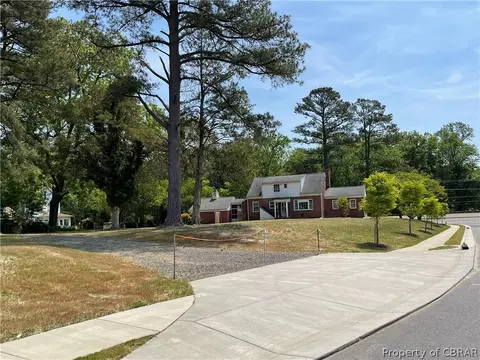 7226 Main St, Gloucester, VA 23061 photo 4