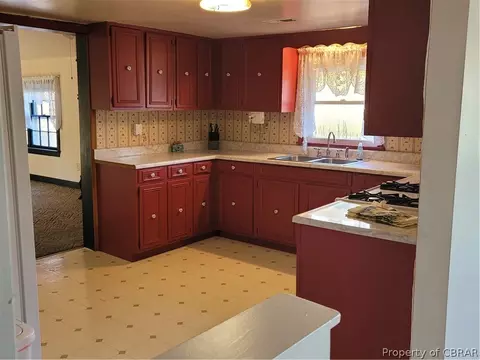 9601 Davenport Rd, Gloucester, VA 23061 photo 6