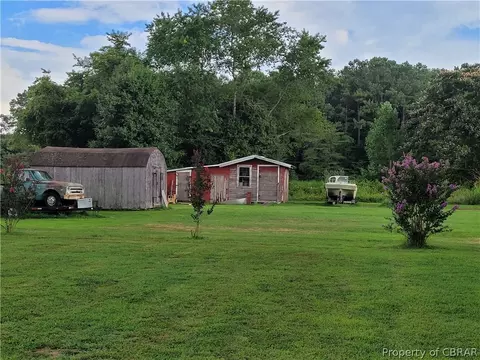 9601 Davenport Rd, Gloucester, VA 23061 photo 11