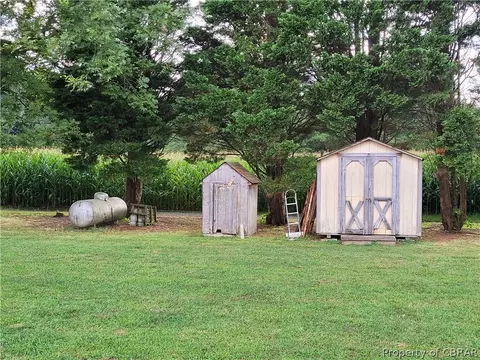 9601 Davenport Rd, Gloucester, VA 23061 photo 12