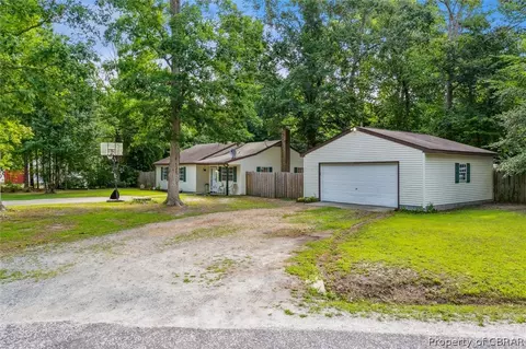 8241 Sheffield Dr, Gloucester, VA 23061 photo 30