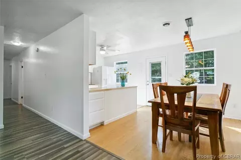 8241 Sheffield Dr, Gloucester, VA 23061 photo 11