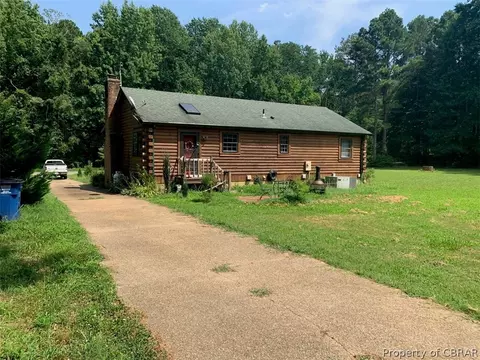 385 Edgewater Rd, Saluda, VA 23149 photo 3