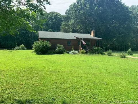 385 Edgewater Rd, Saluda, VA 23149 photo 2