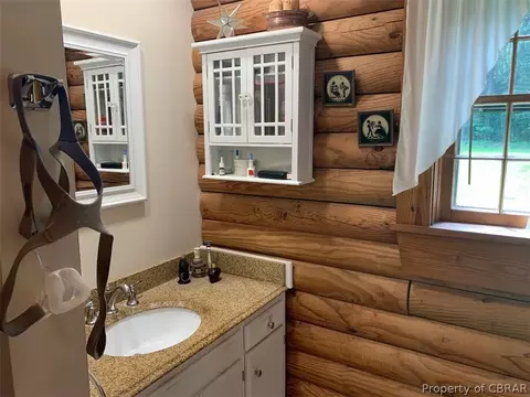 385 Edgewater Rd, Saluda, VA 23149 photo 9