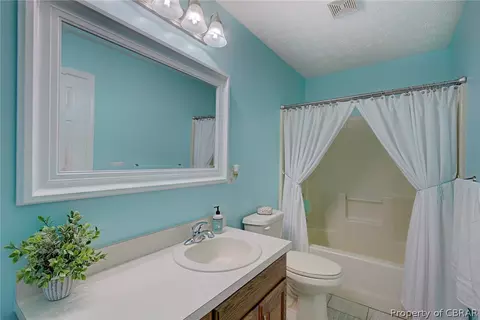 10598 Foxes Creek Dr, Gloucester, VA 23061 photo 24