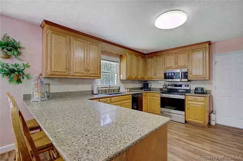 10598 Foxes Creek Dr, Gloucester, VA 23061 photo 20