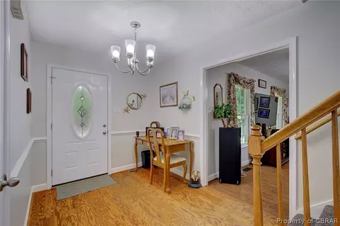 10598 Foxes Creek Dr, Gloucester, VA 23061 photo 11