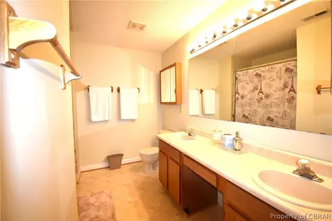 151 Thomas Lndg, Lancaster, VA 22503 photo 32
