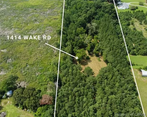 1414 Wake Rd, Wake, VA 23176 photo 1