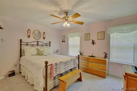 5572 Echo Ln, Gloucester, VA 23061 photo 21