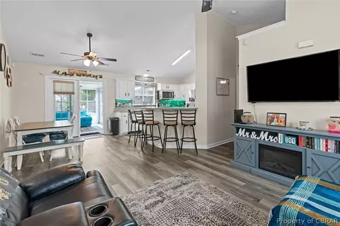 711 Oakland Ave, Hampton, VA 23663 photo 7
