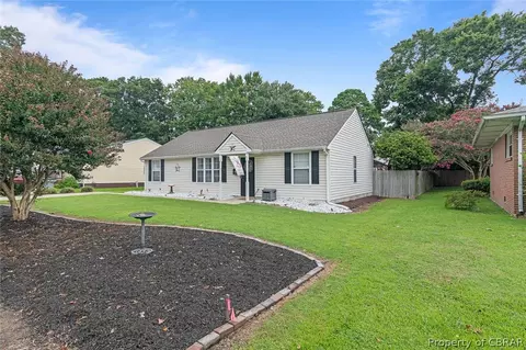 711 Oakland Ave, Hampton, VA 23663 photo 2