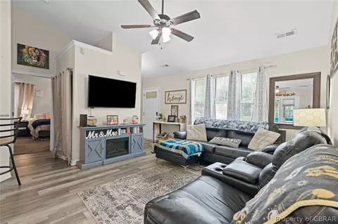 711 Oakland Ave, Hampton, VA 23663 photo 8