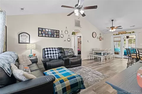 711 Oakland Ave, Hampton, VA 23663 photo 6