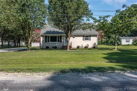 133 Gordon Dr, Weems, VA 22576 photo 25
