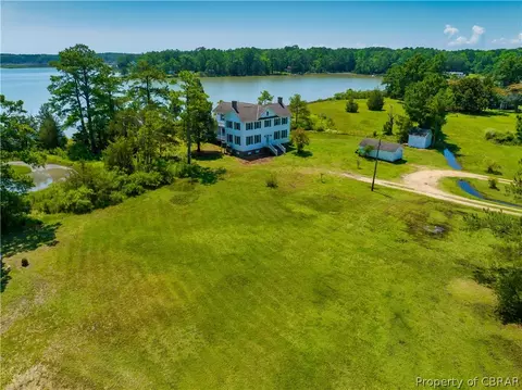 698 Ivison Ln, Mathews, VA 23109 photo 11