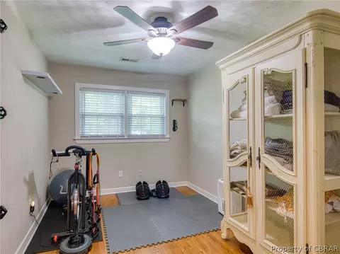 118 Watkins Dr, Hampton, VA 23669 photo 7