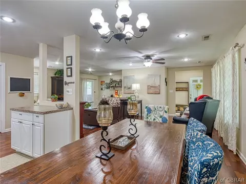 118 Watkins Dr, Hampton, VA 23669 photo 15