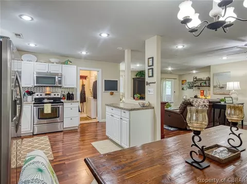 118 Watkins Dr, Hampton, VA 23669 photo 28
