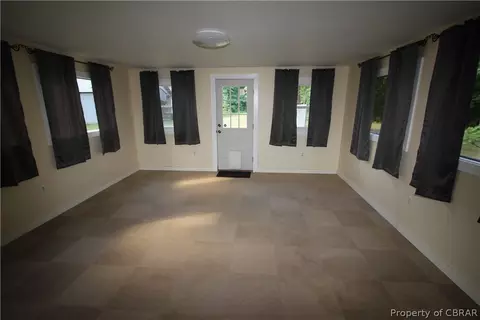 5093 Fletcher Rd, Gloucester, VA 23061 photo 19