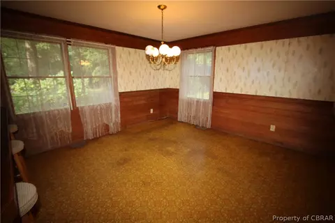 5093 Fletcher Rd, Gloucester, VA 23061 photo 8
