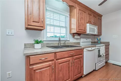 5045 Gum Fork Rd, Gloucester, VA 23061 photo 13