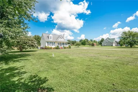5045 Gum Fork Rd, Gloucester, VA 23061 photo 2