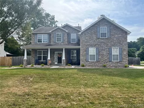 7151 Vaden Dr, Gloucester, VA 23061 photo 1