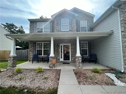 7151 Vaden Dr, Gloucester, VA 23061 photo 2