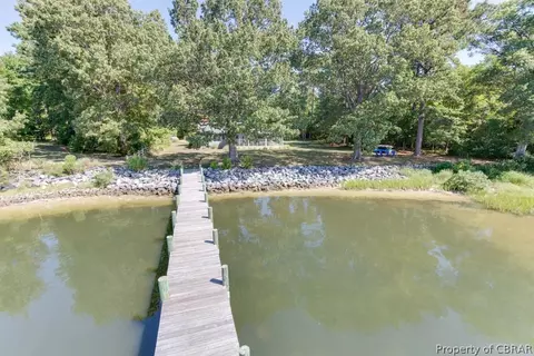 5458 Ware Neck Rd, Gloucester, VA 23061 photo 13