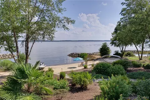 1536 Harbor Rd, Williamsburg, VA 23185 photo 2