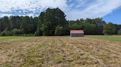 5414 Hickory Fork Rd, Gloucester, VA 23061 photo 2