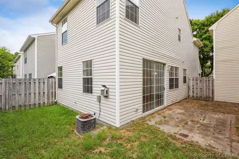 14 Marigold Ln, Hampton, VA 23663 photo 31