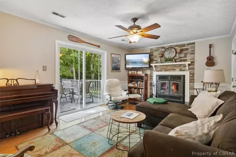 7621 Forbes Rd, Gloucester, VA 23061 photo 17