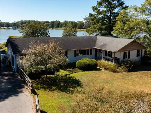 5427 White Hall Rd, Gloucester, VA 23061 photo 1