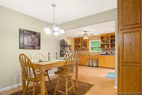 12447 Beech Trl, Gloucester, VA 23061 photo 6