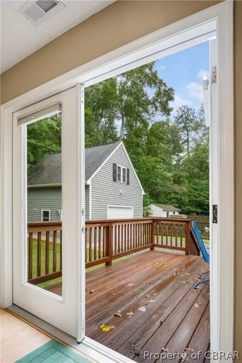 12447 Beech Trl, Gloucester, VA 23061 photo 9