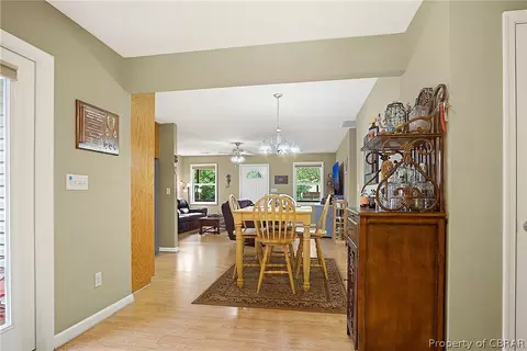 12447 Beech Trl, Gloucester, VA 23061 photo 8