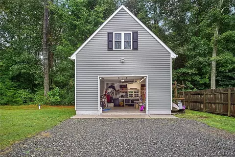 12447 Beech Trl, Gloucester, VA 23061 photo 24