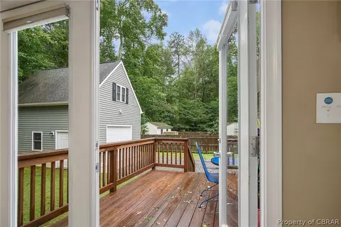 12447 Beech Trl, Gloucester, VA 23061 photo 10