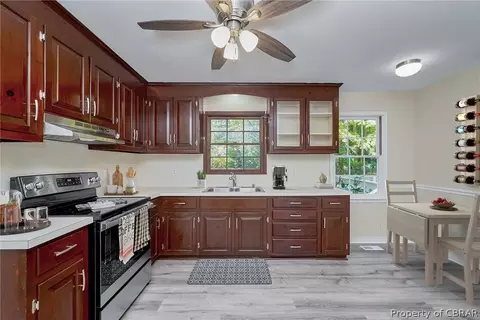 6741 Mill Ln, Gloucester, VA 23061 photo 13
