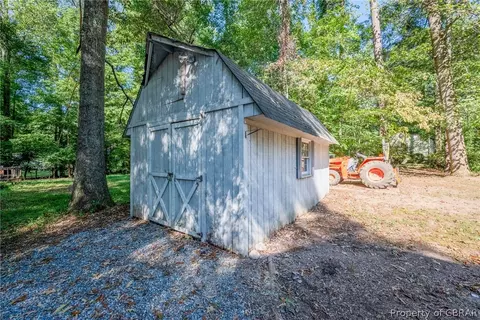6741 Mill Ln, Gloucester, VA 23061 photo 38