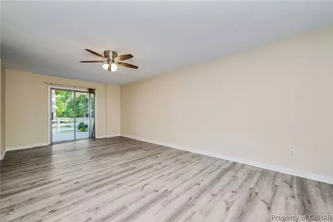 6741 Mill Ln, Gloucester, VA 23061 photo 5