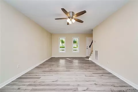 6741 Mill Ln, Gloucester, VA 23061 photo 7