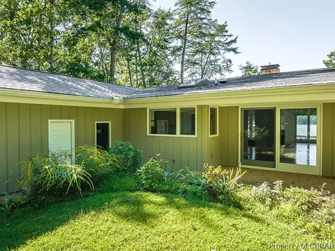 295 Waddy Dr, Weems, VA 22576 photo 7