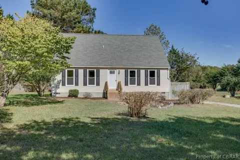 6783 Hilltop Dr, Gloucester, VA 23061 photo 3